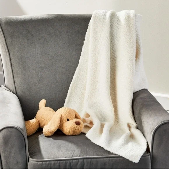 NWT Parents Choice Cable Knit Baby Blanket, 30" x 40"; Ivory - Picture 2 of 7